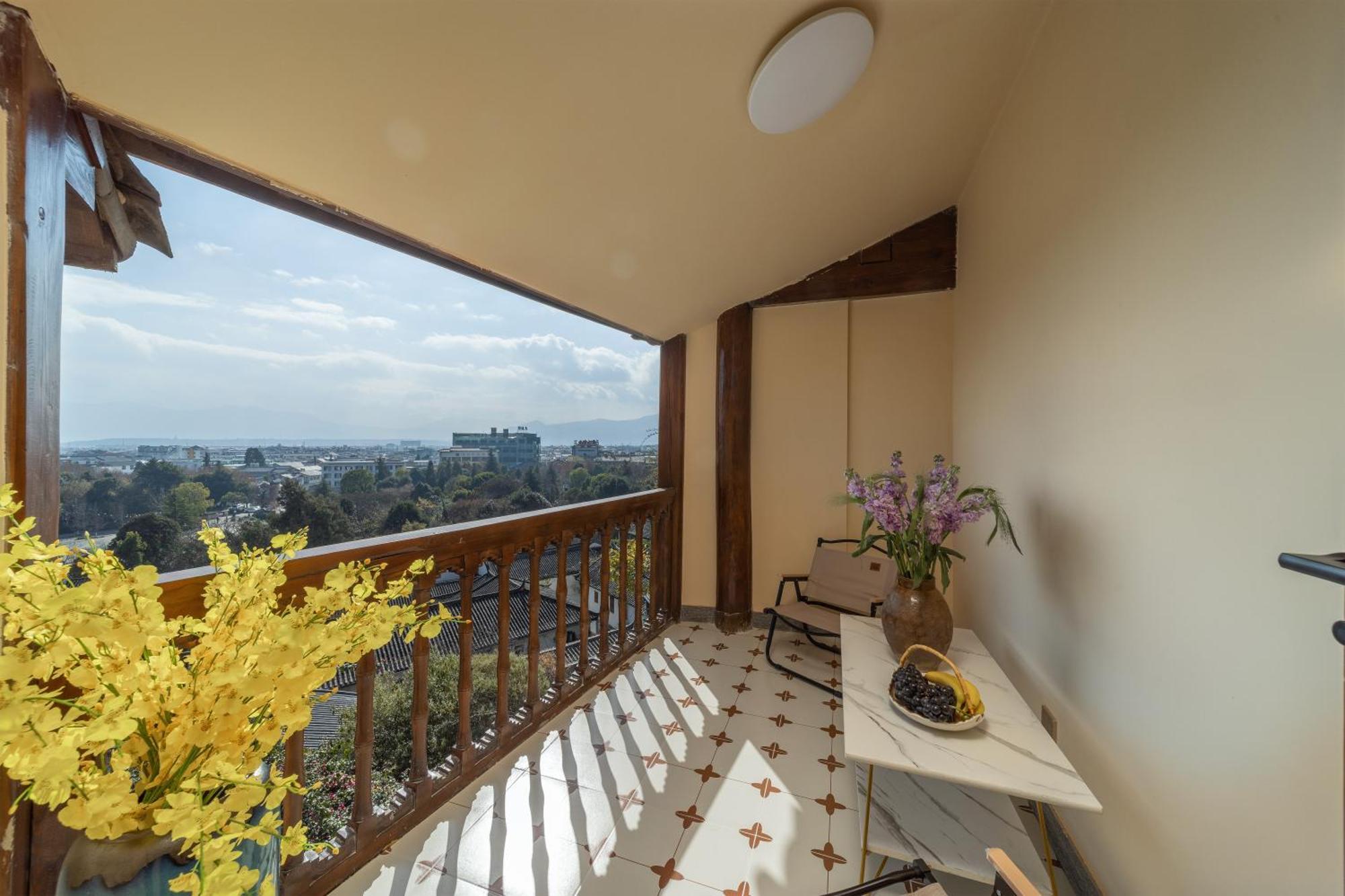 Lijiang Byw Mount View Inn Экстерьер фото