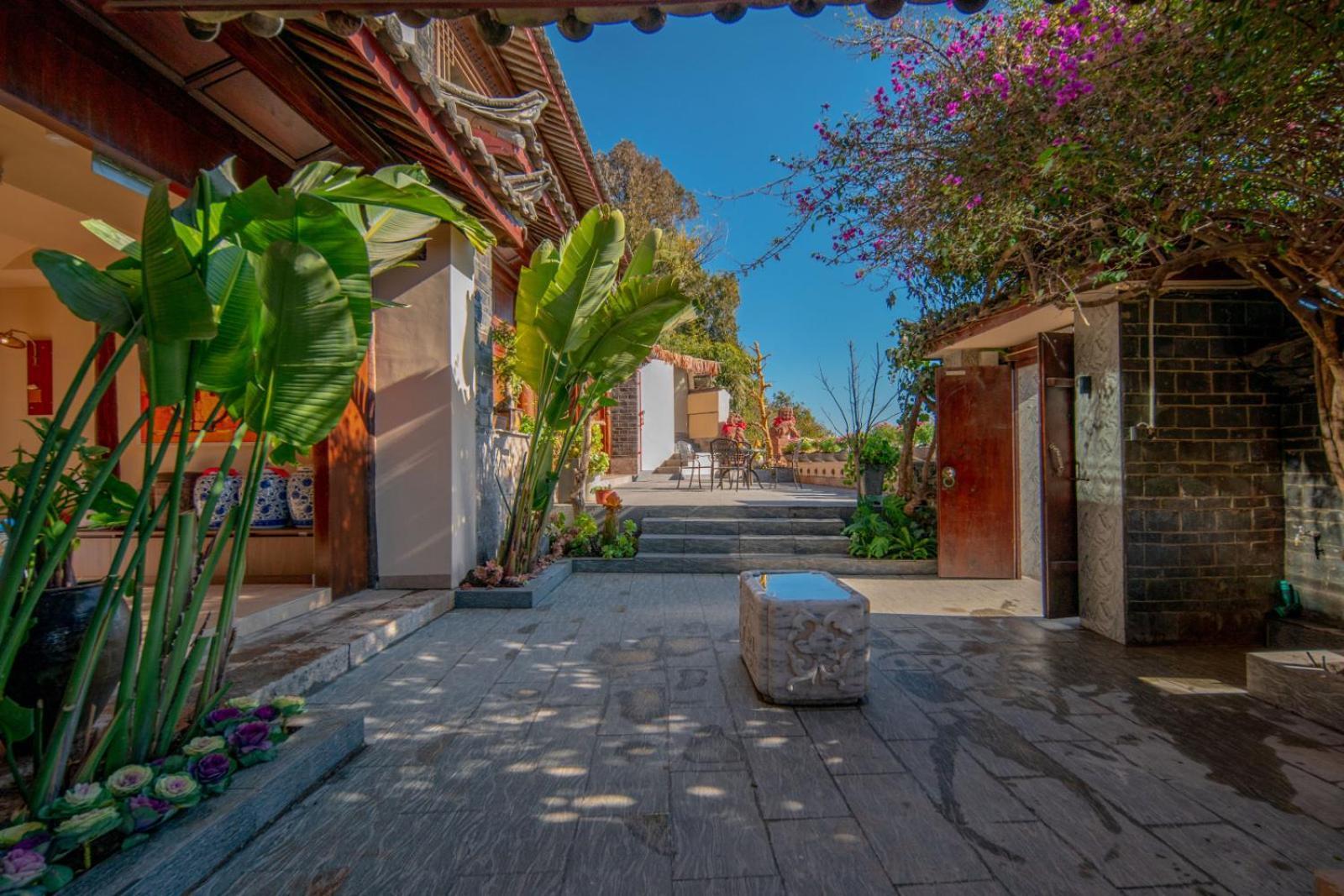 Lijiang Byw Mount View Inn Экстерьер фото
